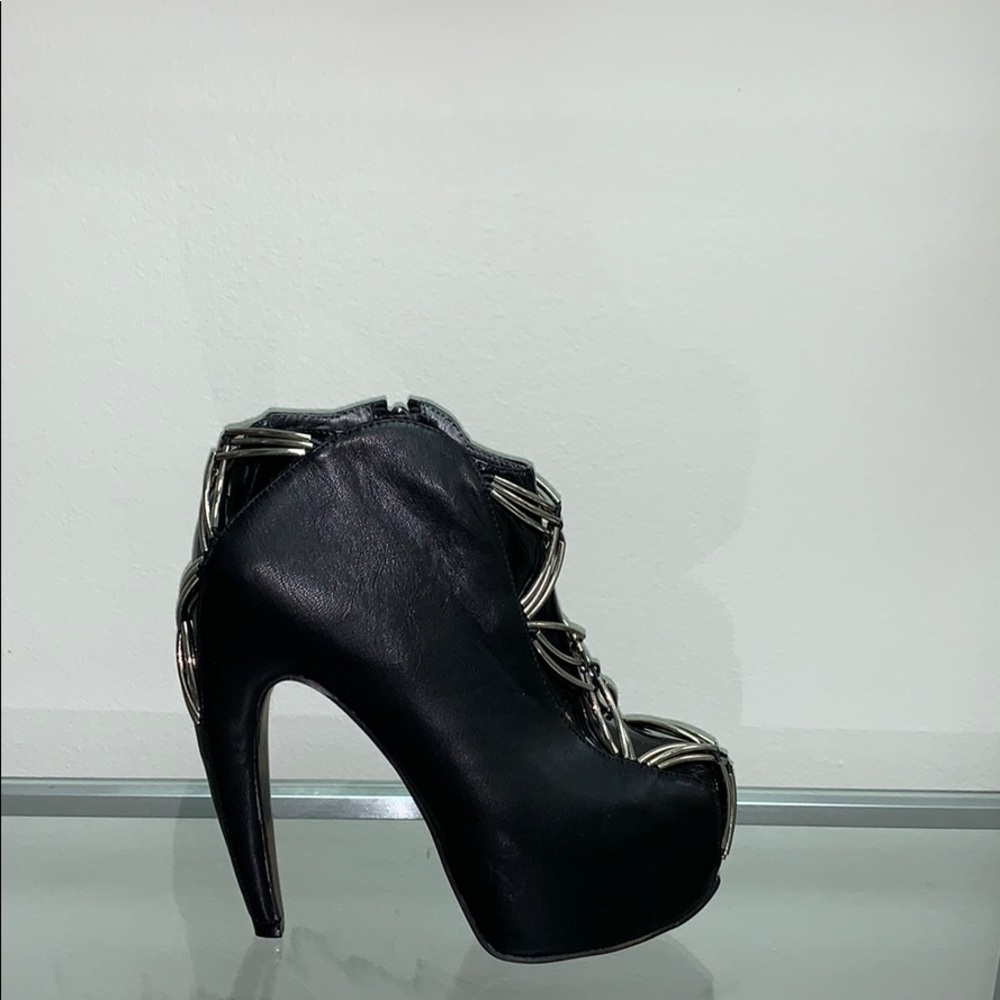 Black Cheetah Rampage bootie